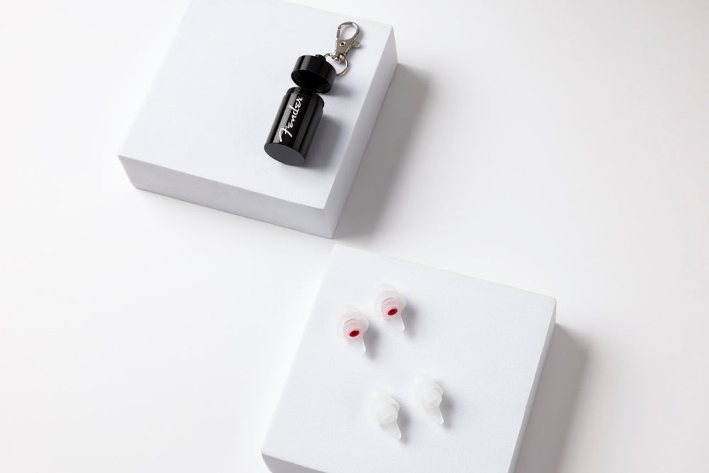 Fender Professional Hi-Fi Ear Plugs Set with Keychain Case
