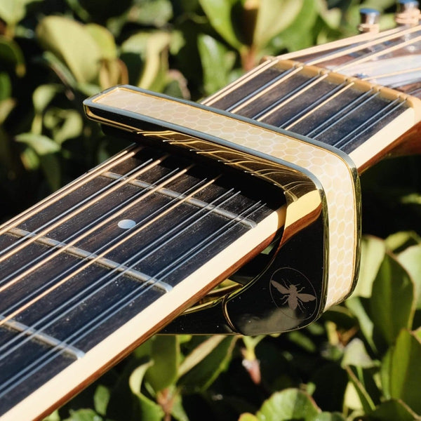 Thalia Premium Series Guitar Capo - Vintage Pearl Save The Bees, 24k Gold