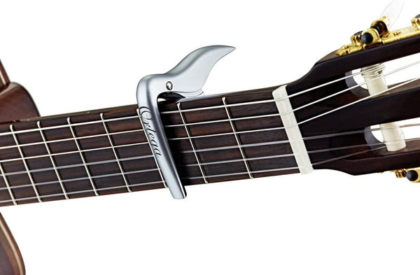Ortega Guitars CLASSICAL Flat Fretboard Capo, Chrome