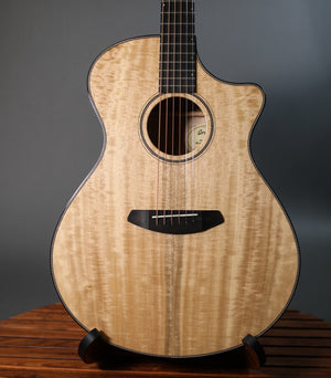 Breedlove USA Oregon Concerto CE Acoustic-Electric Guitar - Solid Myrtlewood