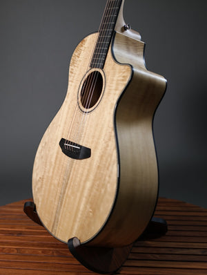 Breedlove USA Oregon Concerto CE Acoustic-Electric Guitar - Solid Myrtlewood