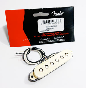 Genuine Fender Stratocaster Vintage Noiseless Neck/Middle Pickup - Aged White