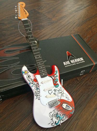 AXE HEAVEN Jimi Hendrix Fender Strat MINIATURE Guitar Display Gift