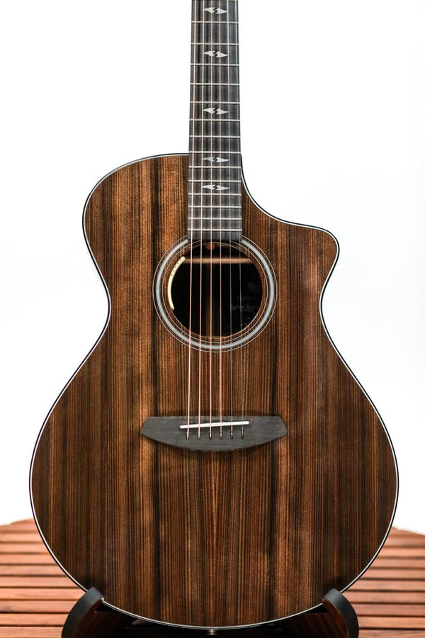 Breedlove USA 30th Anniversary Focus Special Concert CE Redwood/Rosewood Guitar