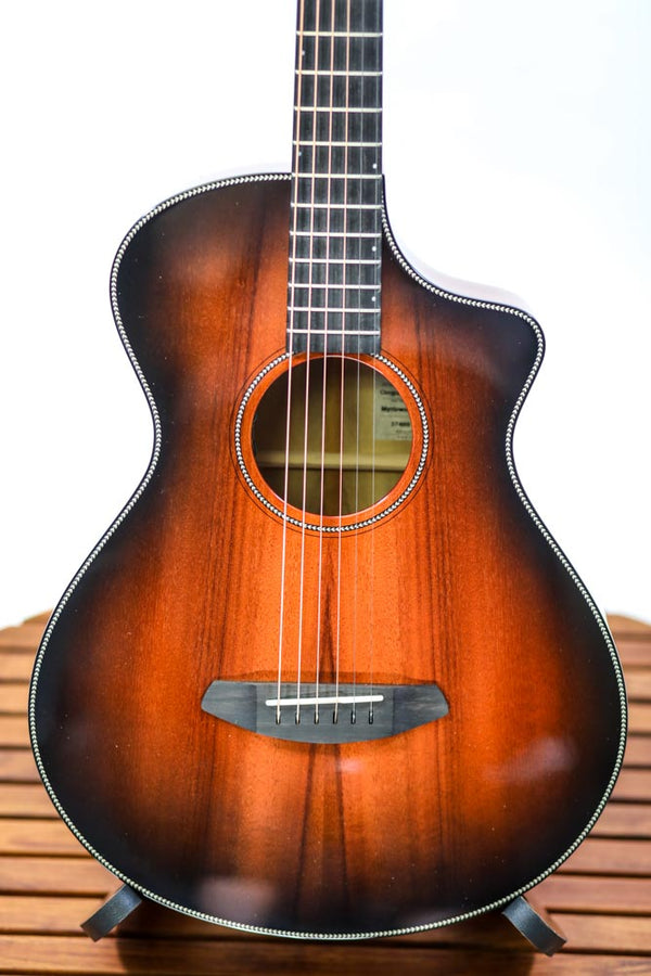 Breedlove USA Oregon Concertina CE Acoustic-Electric Guitar - Bourbon Myrtlewood