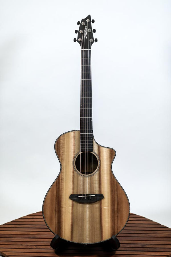 Breedlove USA Oregon Concert CE Acoustic-Electric Guitar - Myrtlewood