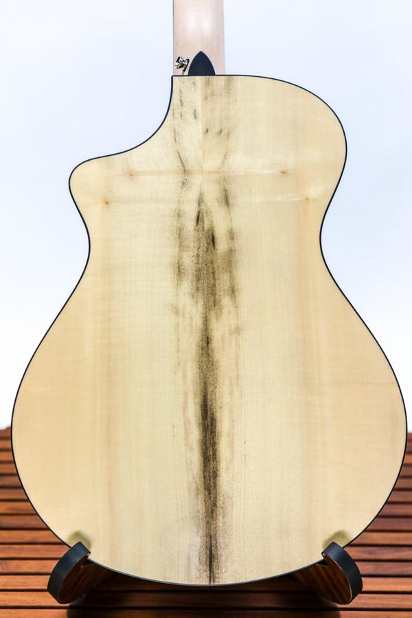 Breedlove USA Oregon Concert CE Acoustic-Electric Guitar - Sitka-Myrtlewood