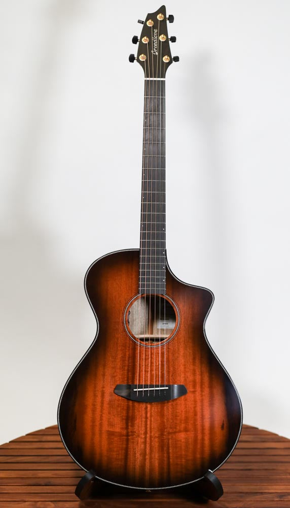 Breedlove USA Oregon Concert CE Acoustic-Electric Guitar - Bourbon Myrtlewood