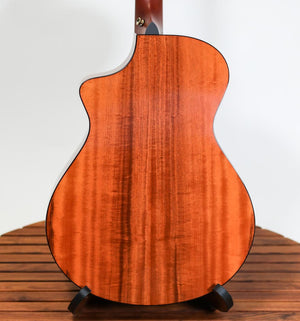 Breedlove USA Oregon Concert CE Acoustic-Electric Guitar - Bourbon Myrtlewood