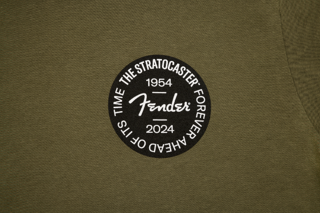 Genuine Fender Stratocaster 70th Anniversary Badge Tee, Olive, L, Large