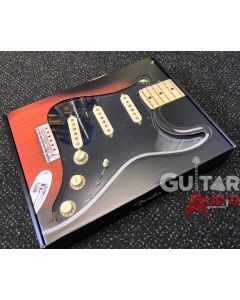 Genuine FENDER Pre-Wired Original '57/'62 Loaded Strat 11-Hole Black Pickguard