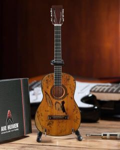 AXE HEAVEN Willie Nelson “Trigger” Acoustic MINIATURE Guitar Display Gift WN-302